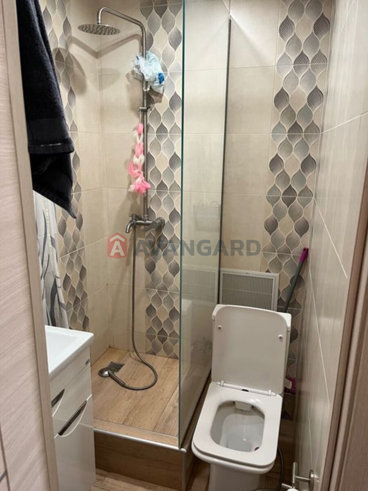 1 . , 42/-/11 . ., 3/4   5