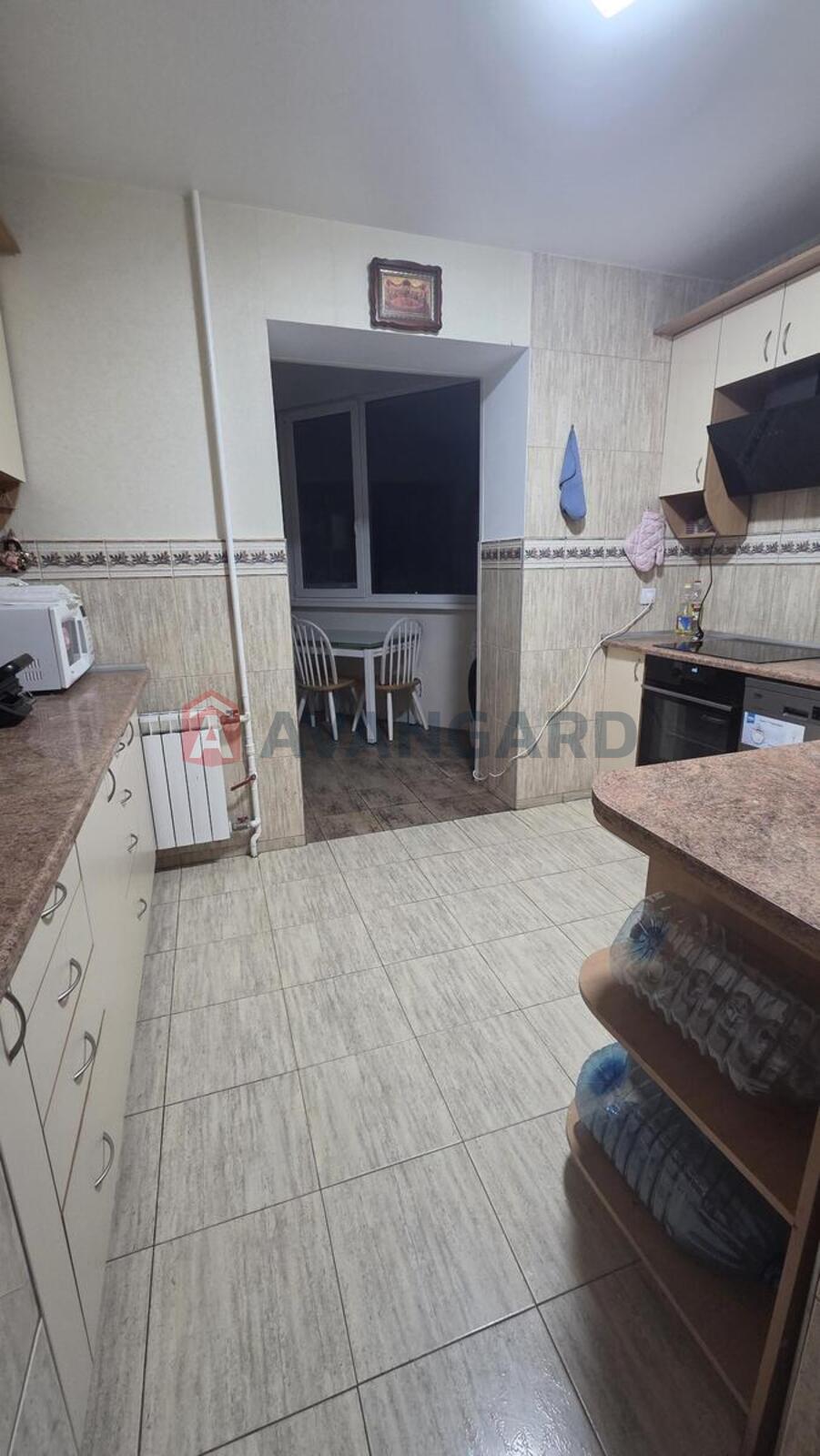 3 . , 80/42/8 . ., 16/16   10