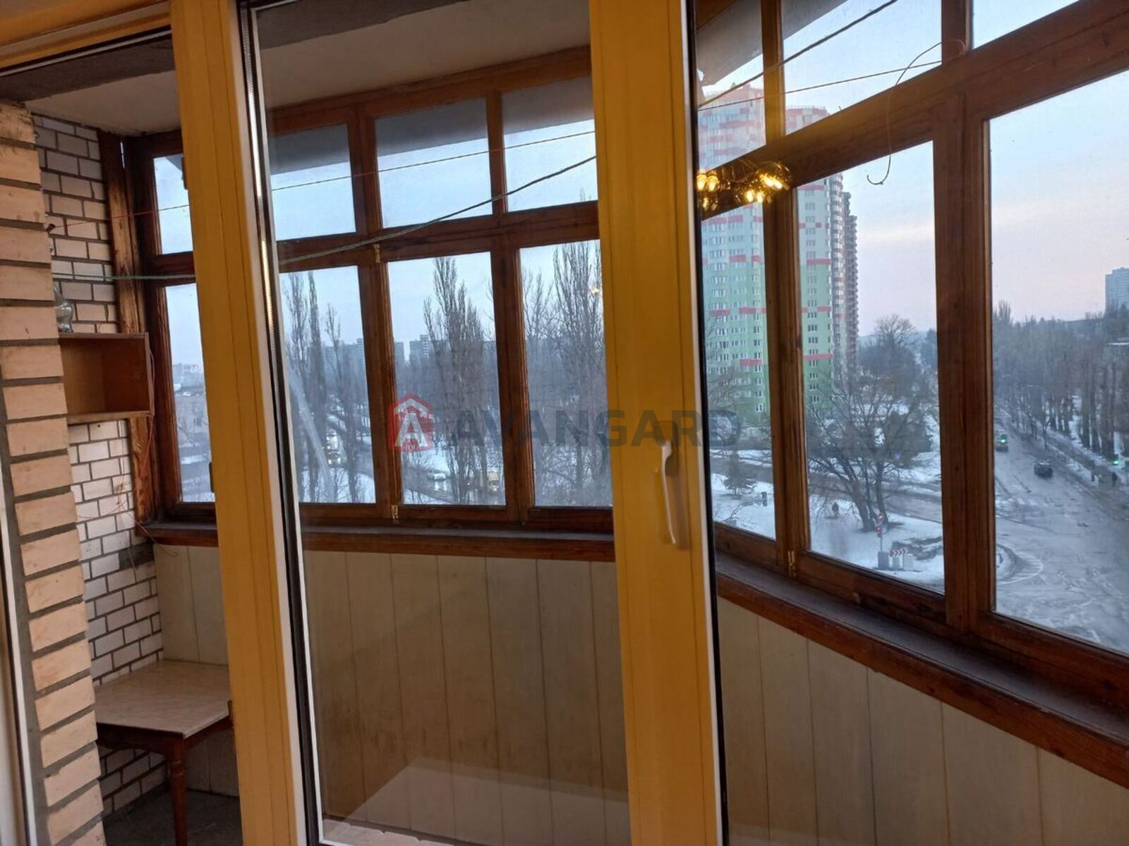 1 ��. ��������, 39/16/7 ��. �., 6/9 ������ ���� 12