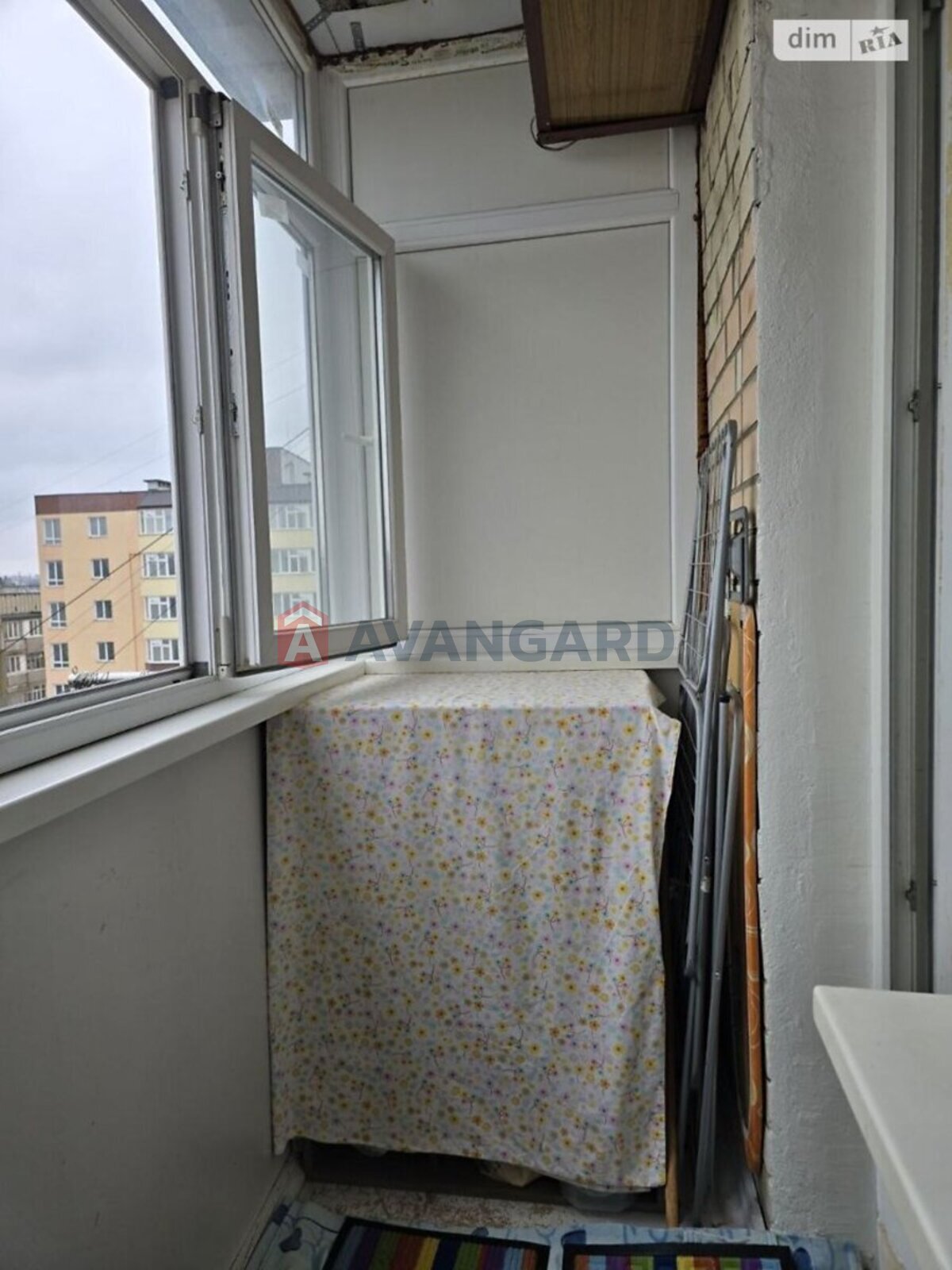 1 ��. ��������, 29/14/6 ��. �., 10/10 ������ ���� 9