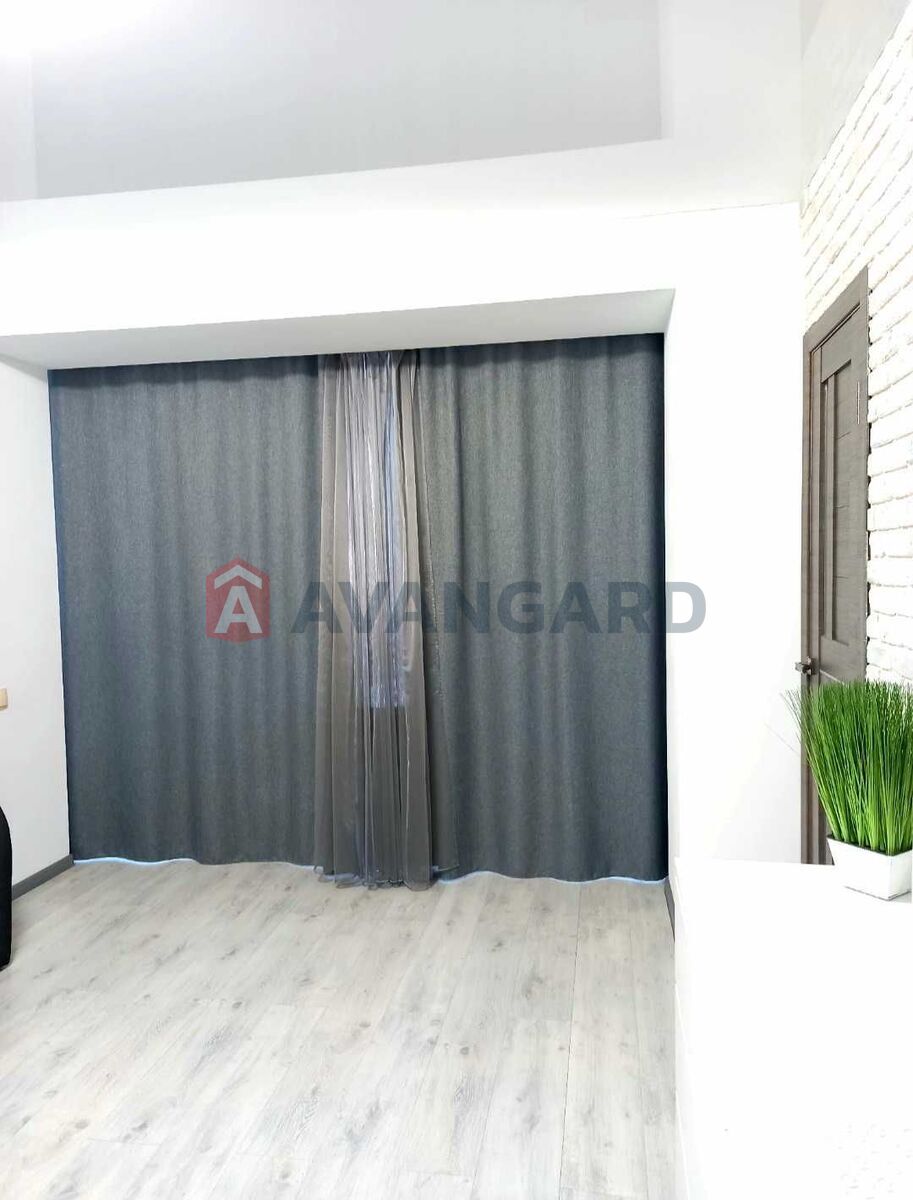 1 ��. ��������, 40/30/10 ��. �., 2/5 ������ ���� 6