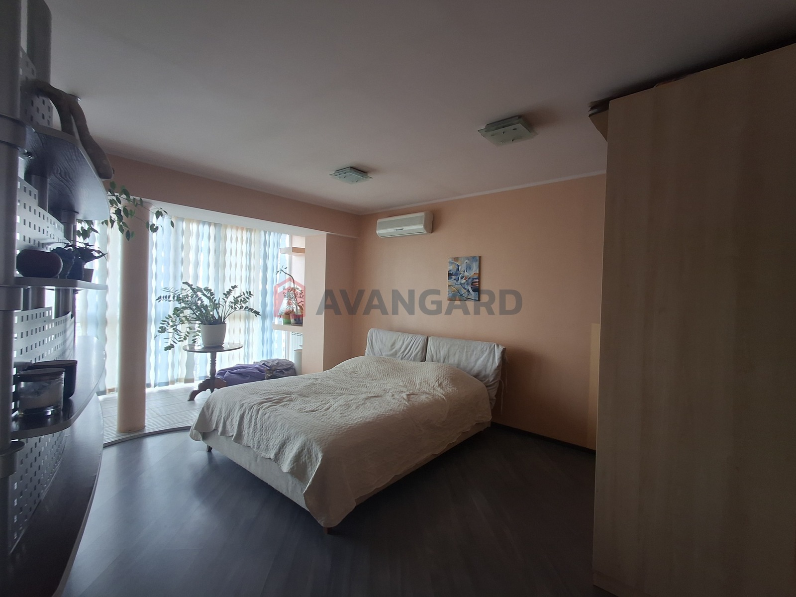 2 ����. ��������, 84/46/31 ��. �., 9/9 ���� ���� 11