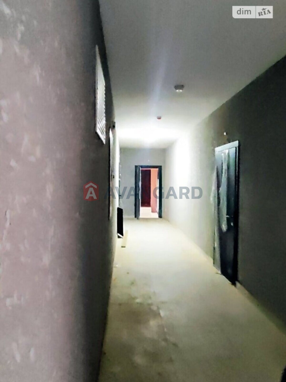 3 ��. ��������, 96/62/18 ��. �., 6/11 ������ ���� 4