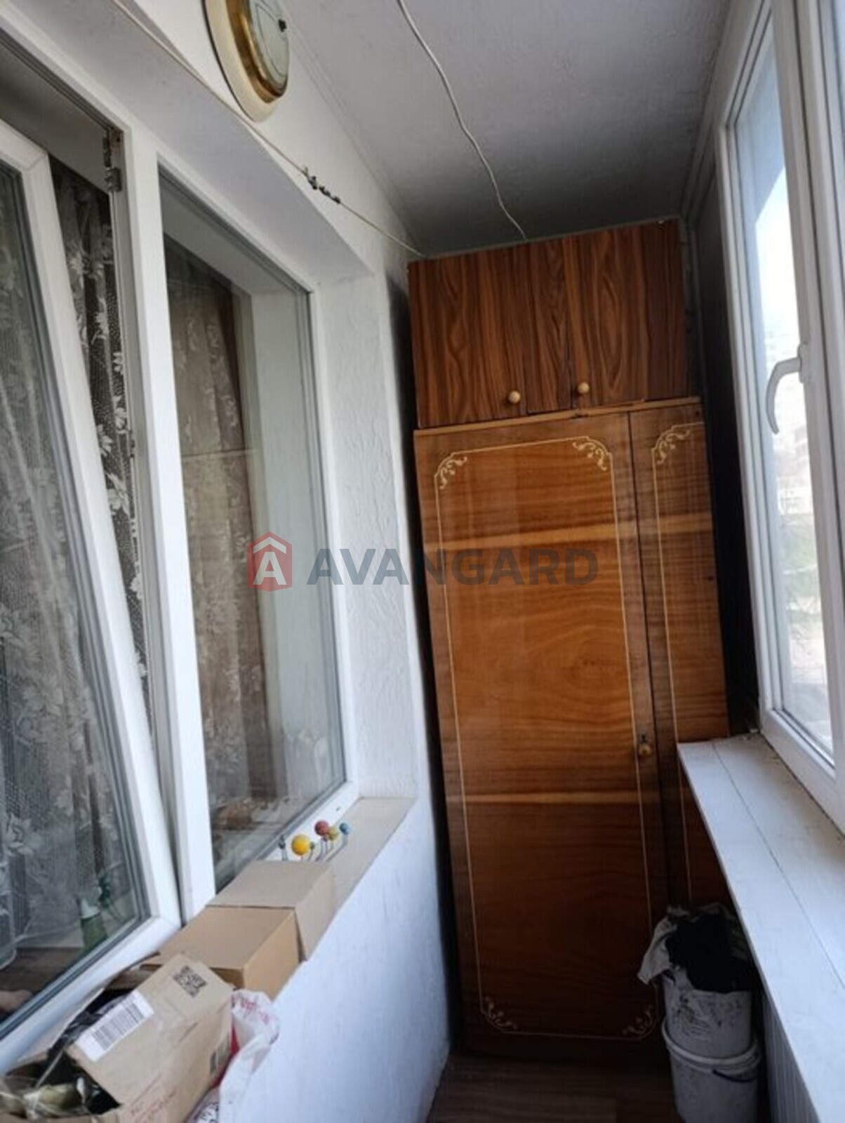 1 ��. ��������, 36/-/9 ��. �., 3/10 ������ ���� 11