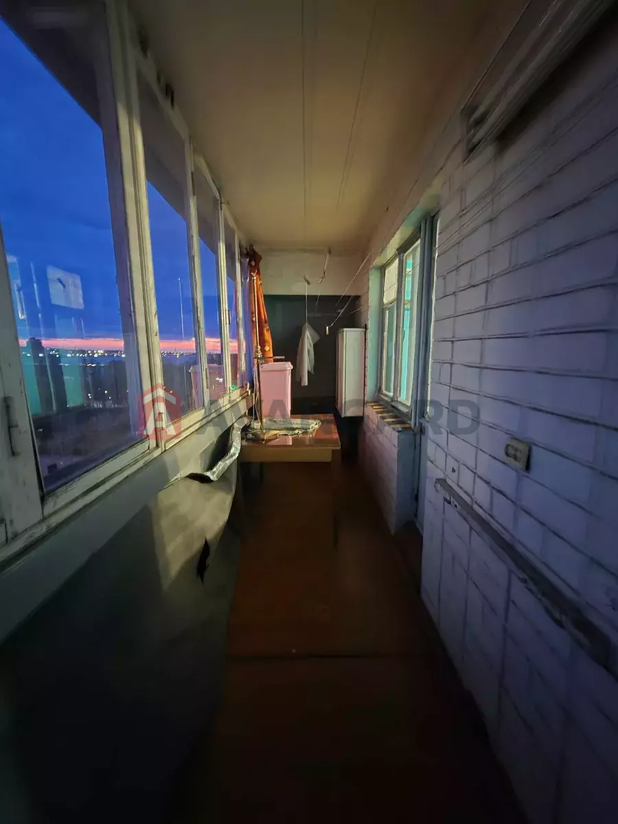 1 ��. ��������, 36/-/8 ��. �., 7/9 ������ ���� 4