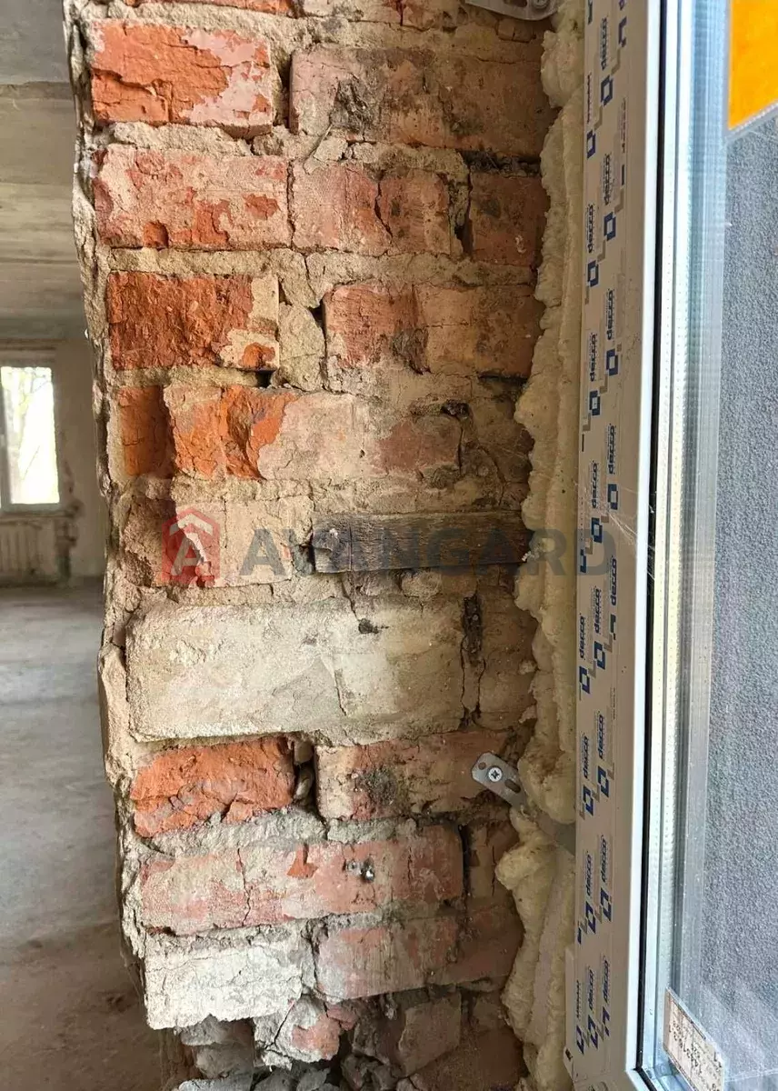 2 ��. ��������, 63/-/18 ��. �., 2/2 ������ ���� 4