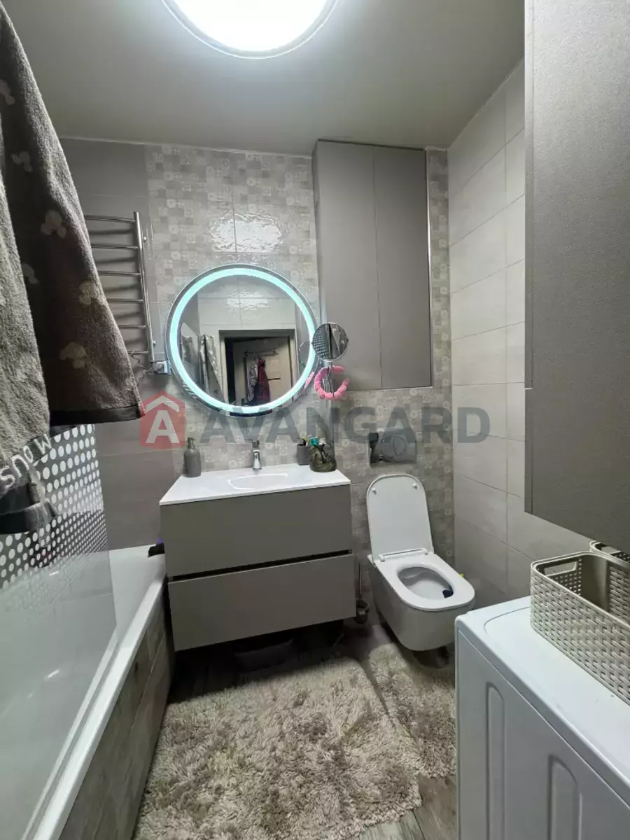 1 ��. ��������, 48/-/- ��. �., 2/10 ������ ���� 15