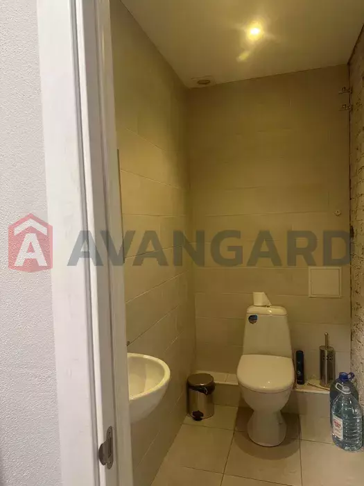 3 ��. ��������, 141/-/26 ��. �., 6/6 ������ ���� 4