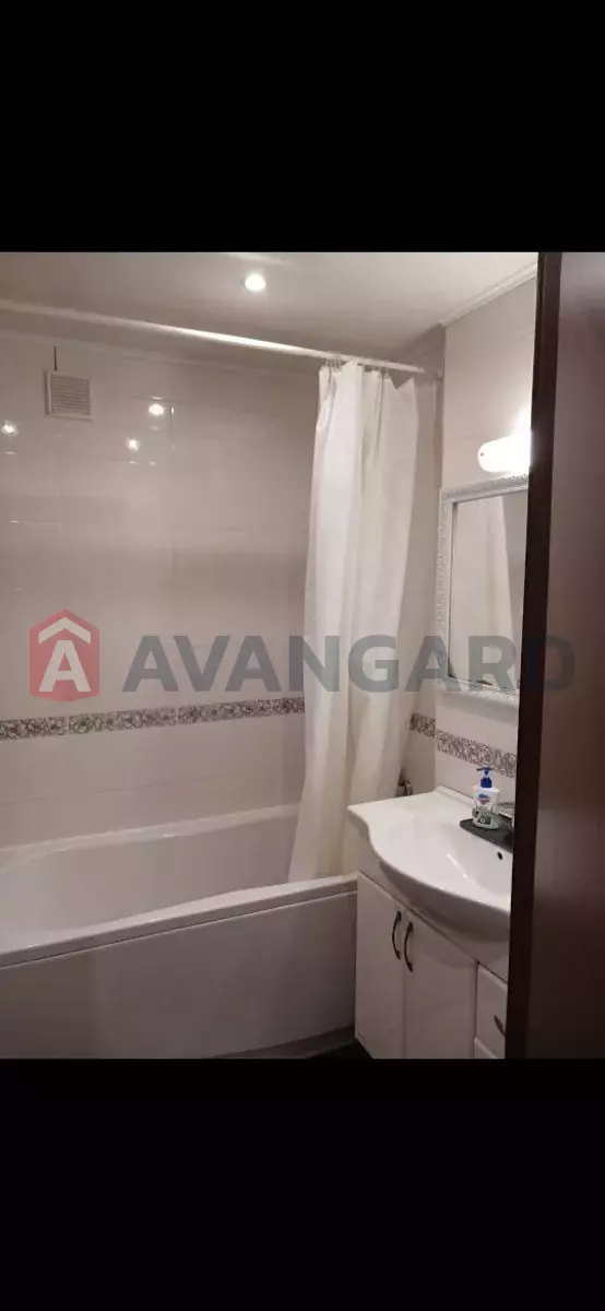 3 ��. ��������, 60/-/7 ��. �., 2/5 ������ ���� 9