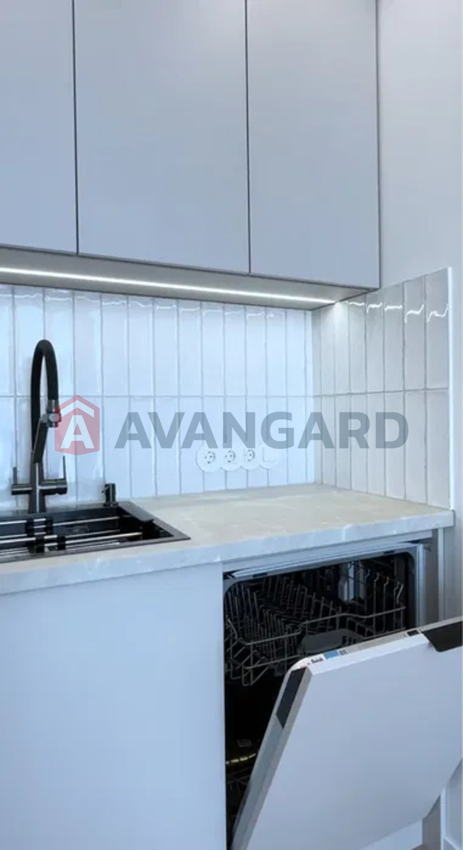 1 ��. ��������, 37/-/16 ��. �., 7/9 ������ ���� 12