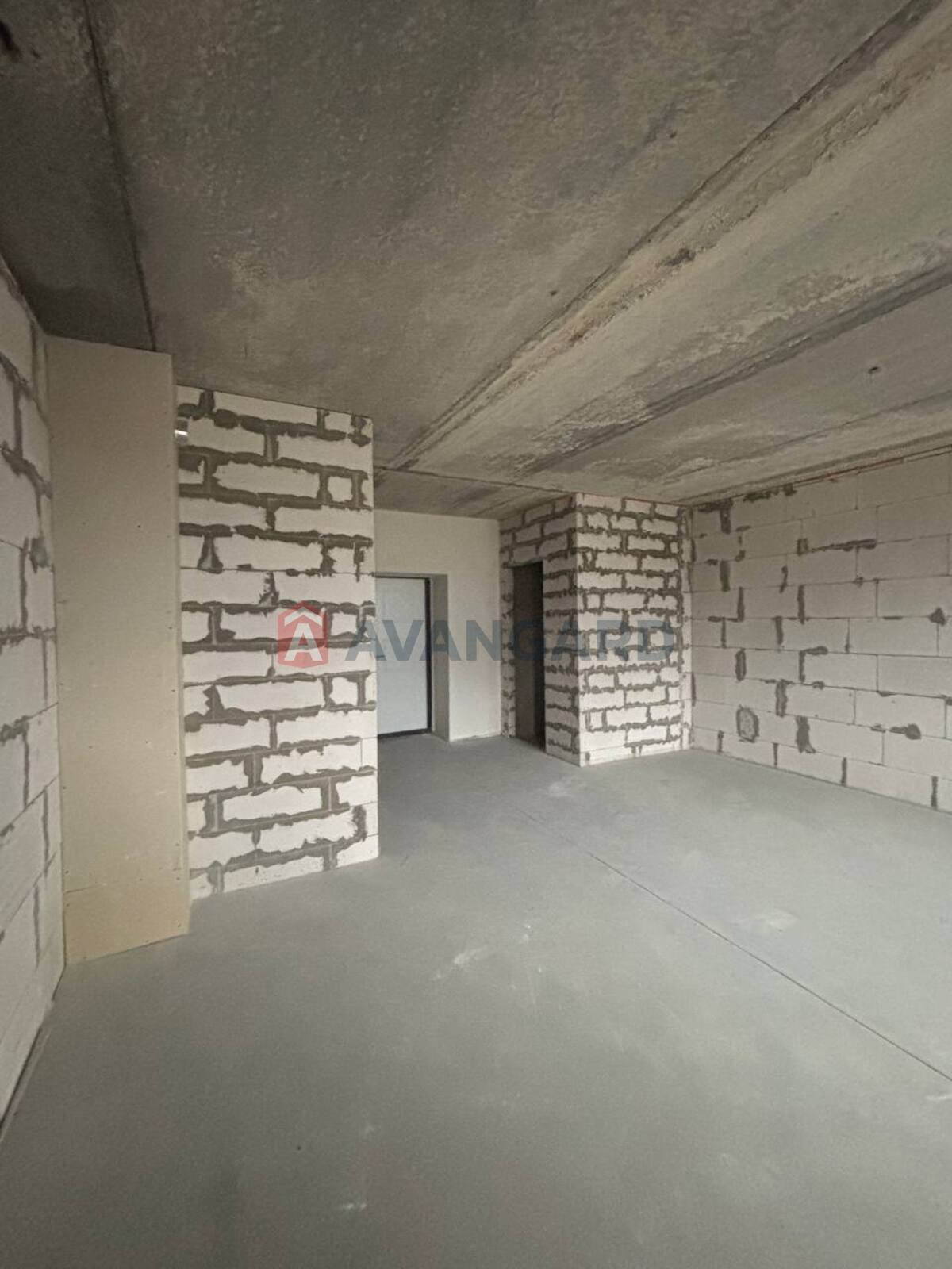 1 ��. ��������, 38,8/27,4/11,4 ��. �., 8/9 ������ ���� 1