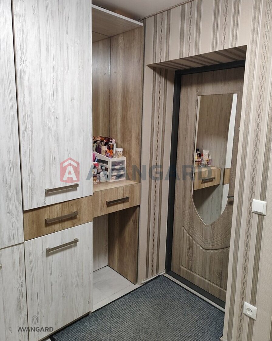 1 ����. ��������, 36/20/6 ��. �., 8/9 ���� ���� 13