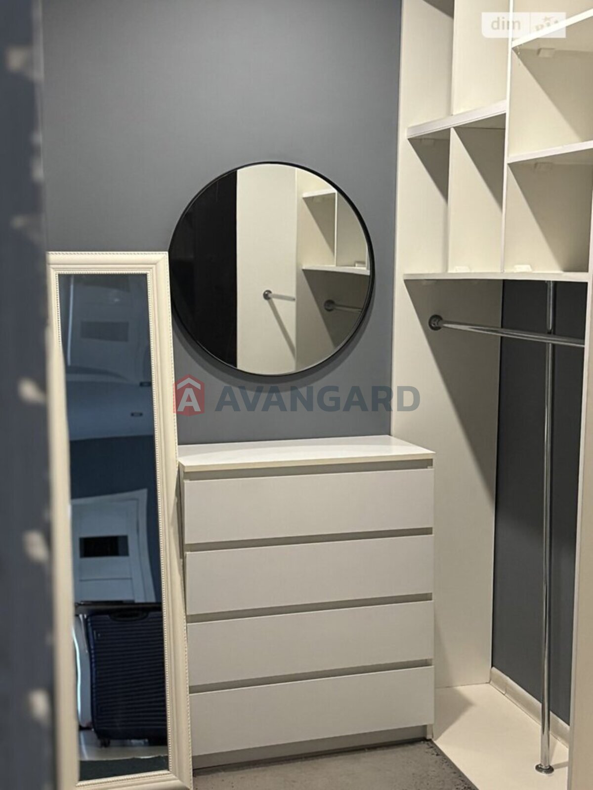 2 ��. ��������, 65/33/11 ��. �., 8/10 ������ ���� 30