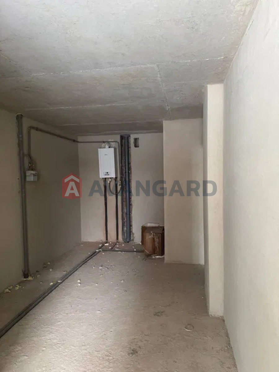 1 ����. ��������, 42/-/17 ��. �., 2/10 ���� ���� 3