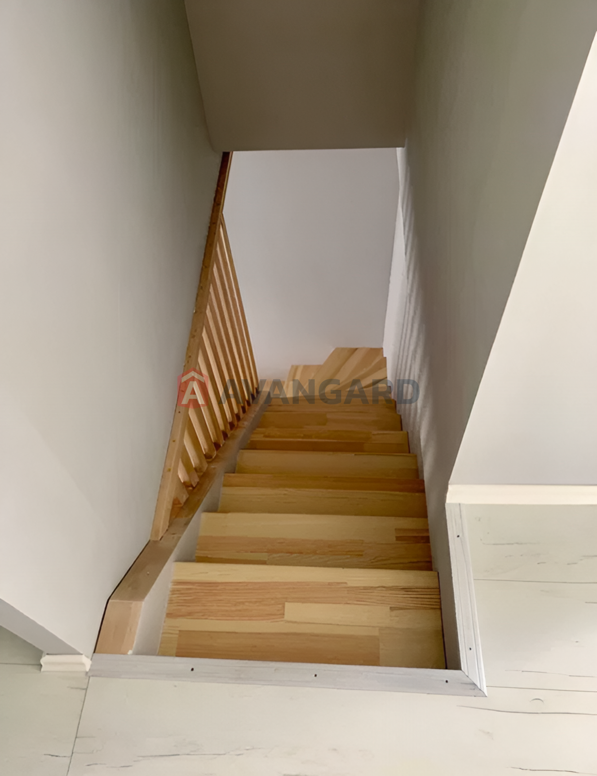 2 ����. ��������, 99.60/-/17 ��. �., 5/6 ���� ���� 13