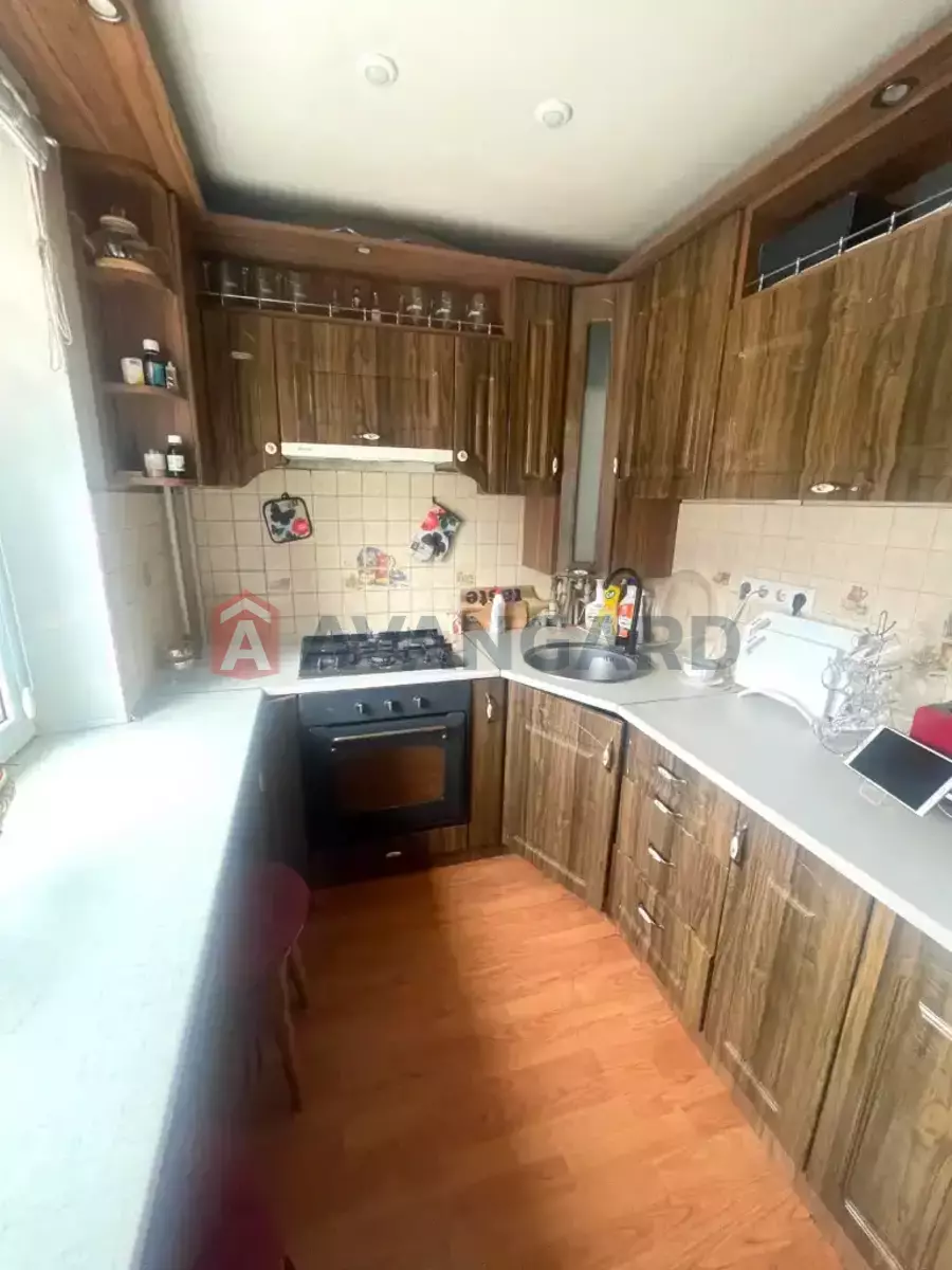 2 ����. ��������, 46/-/6 ��. �., 5/5 ���� ���� 4