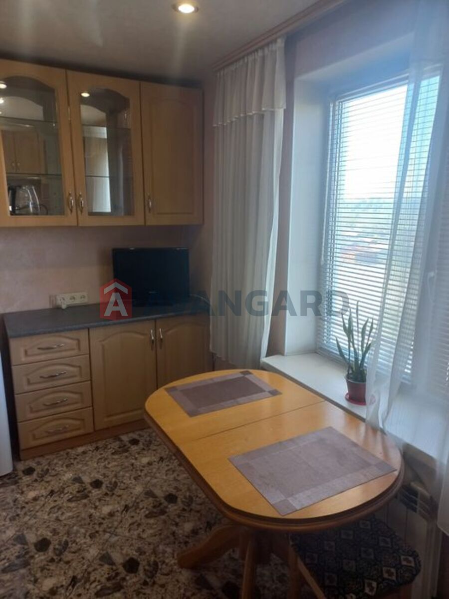 1 . , 40/-/9 . ., 4/9   15