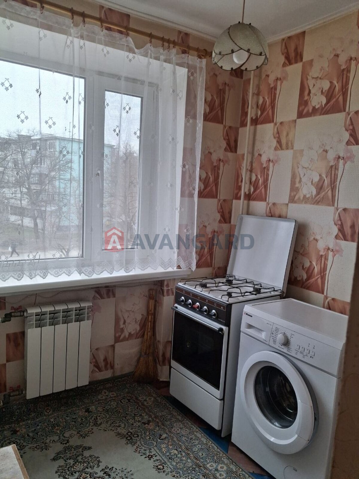 2 ����. ��������, 42.5/29.8/5.8 ��. �., 2/5 ���� ���� 7