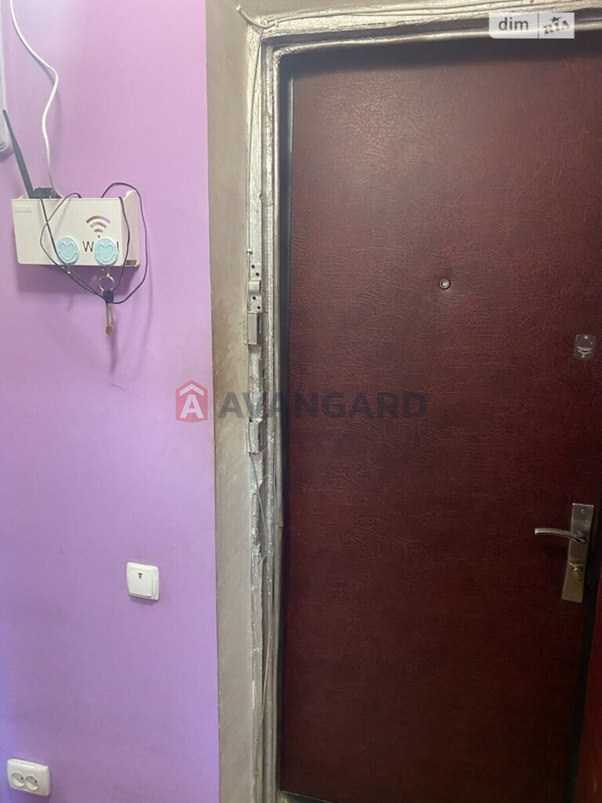 1 ��. ��������, 28/14/6 ��. �., 3/5 ������ ���� 17