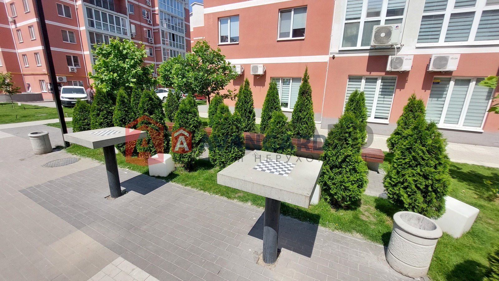 2 ����. ��������, 62/45/12 ��. �., 5/5 ���� ���� 1