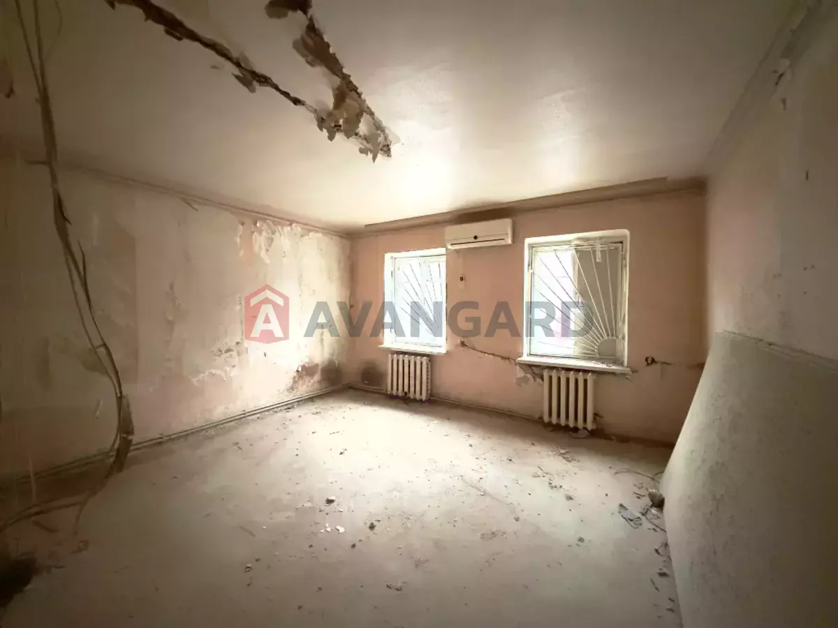 3 ��. ��������, 54/-/- ��. �., 1/2 ������ ���� 1