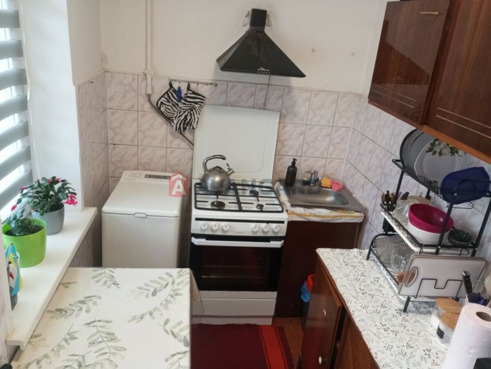 1 ��. ��������, 32/-/7 ��. �., 1/2 ������ ���� 4