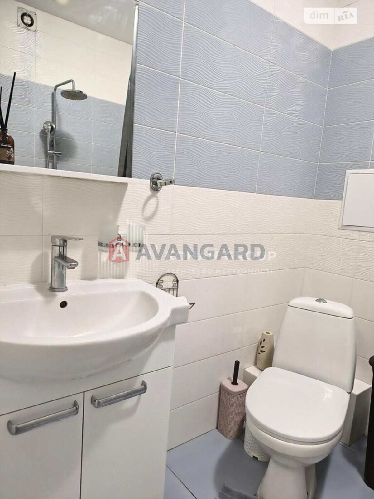 1 . , 44/19/15 . ., 5/10   17