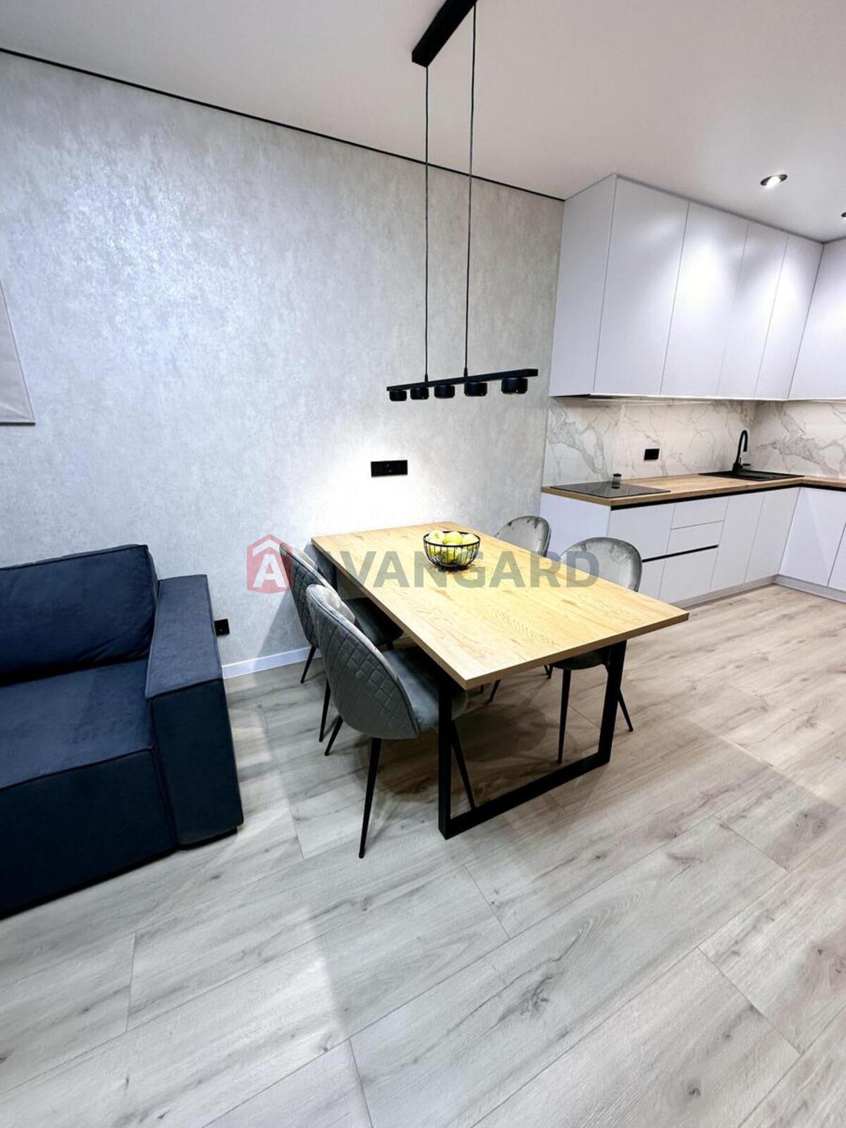 1 ��. ��������, 47/16/23 ��. �., 25/25 ������ ���� 3