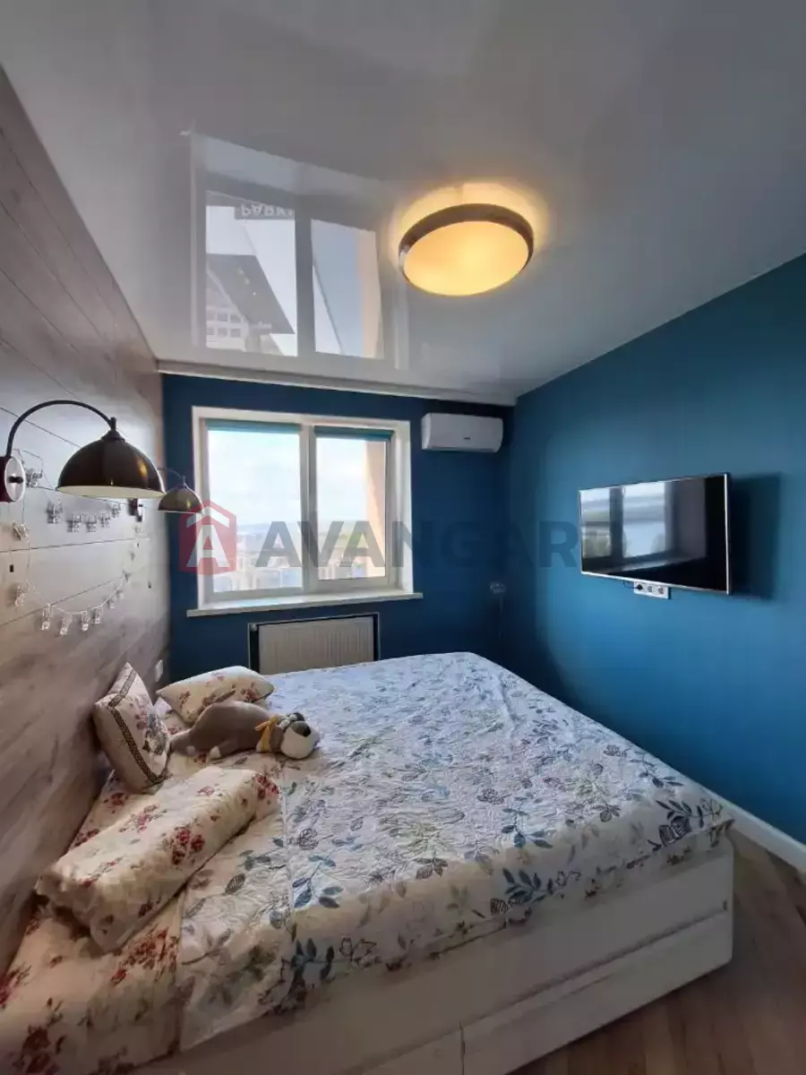 2 ��. ��������, 45/25/15 ��. �., 17/18 ������ ���� 15