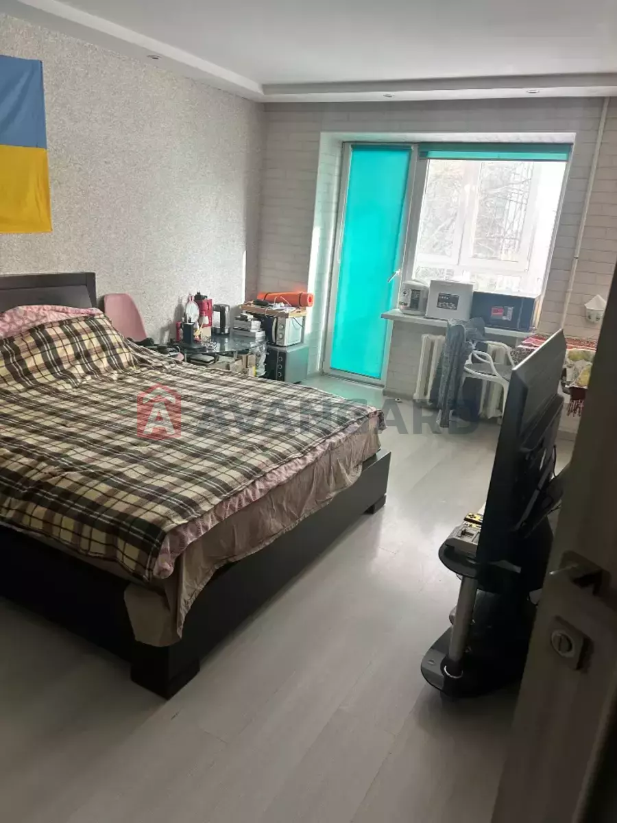 2 ��. ��������, 44/28/6 ��. �., 2/5 ������ ���� 9