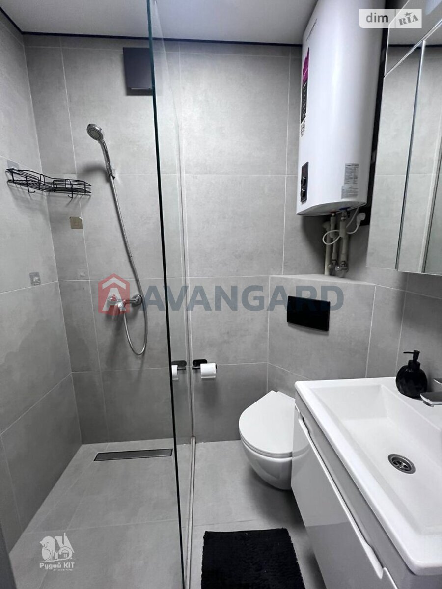 1 ��. ��������, 21/11/4 ��. �., 9/9 ������ ���� 15