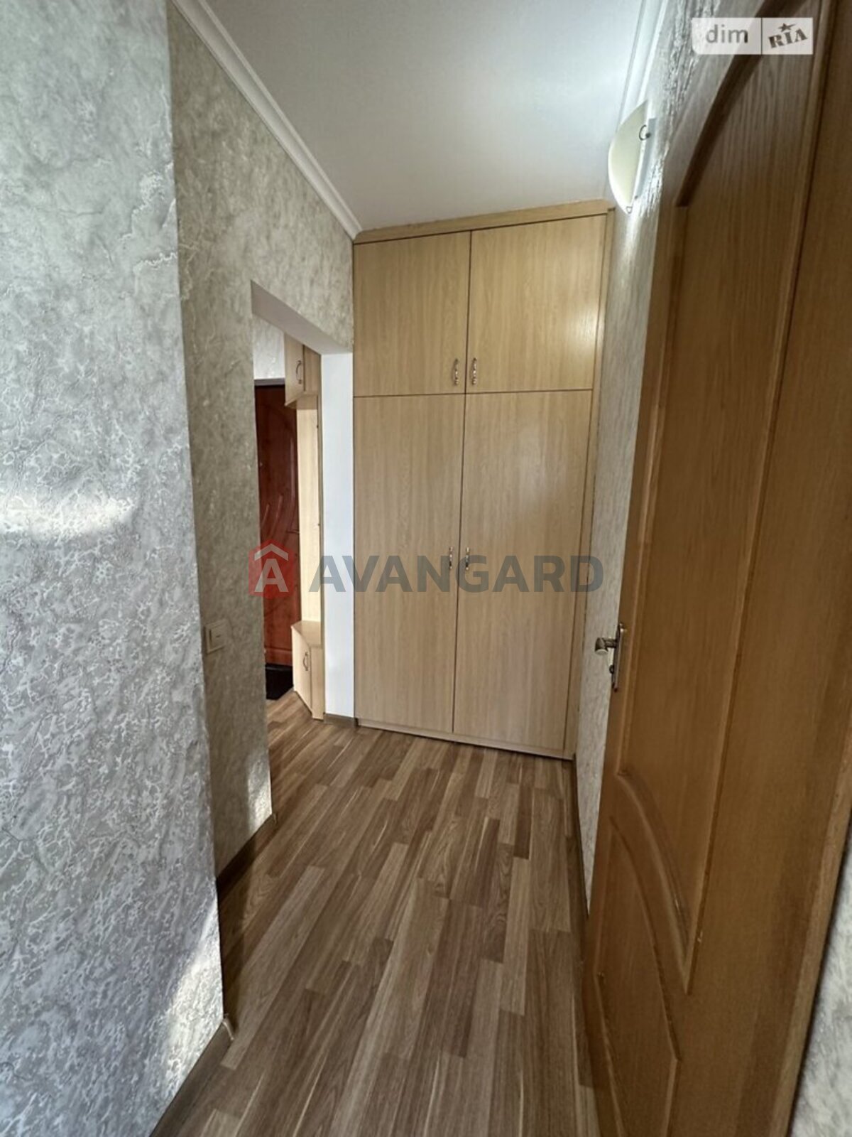 2 . , 49/-/- . ., 4/9   18