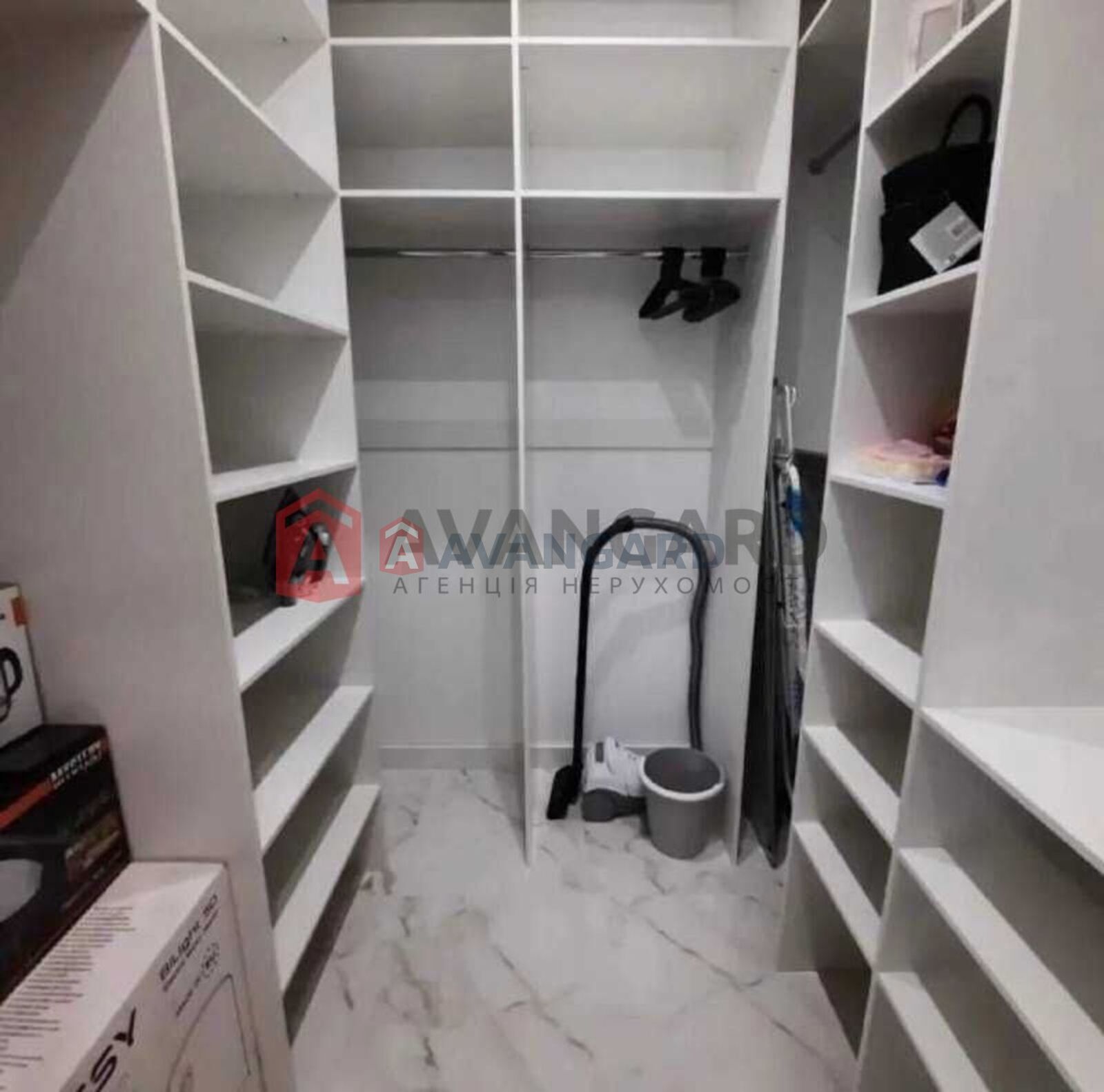 1 . , 47/-/30 . ., 8/25   6