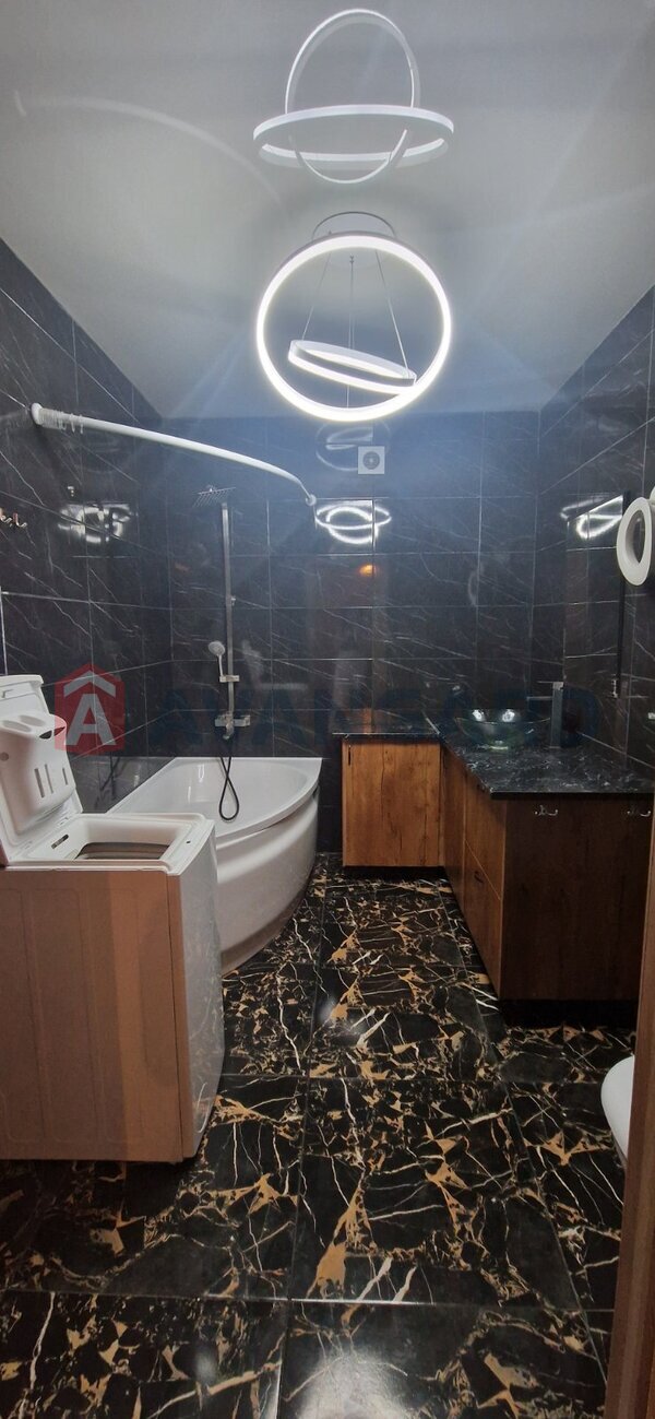 2 . , 68/31/22 . ., 11/12   17