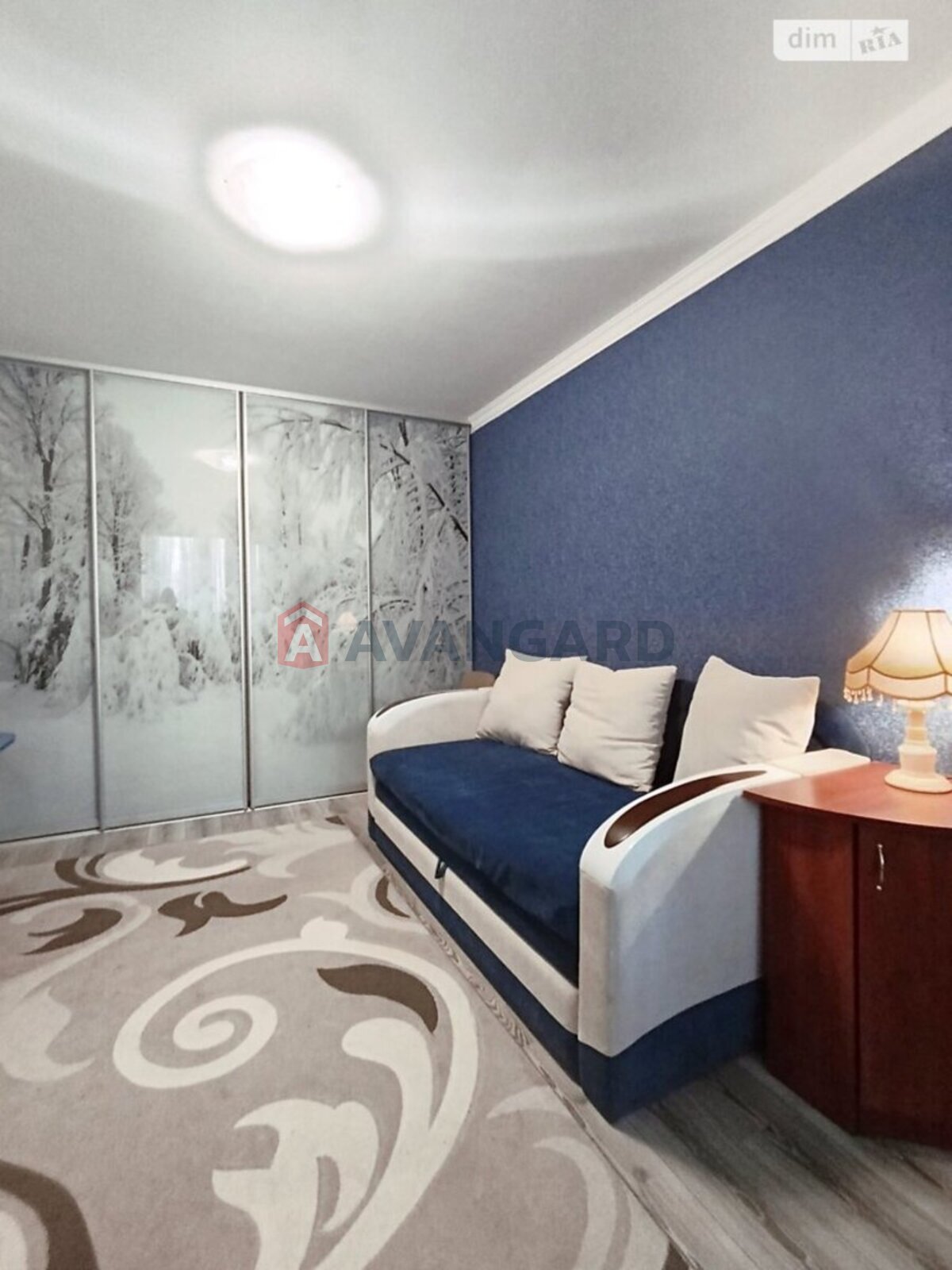 4 ��. ��������, 82/-/- ��. �., 2/9 ������ ���� 3