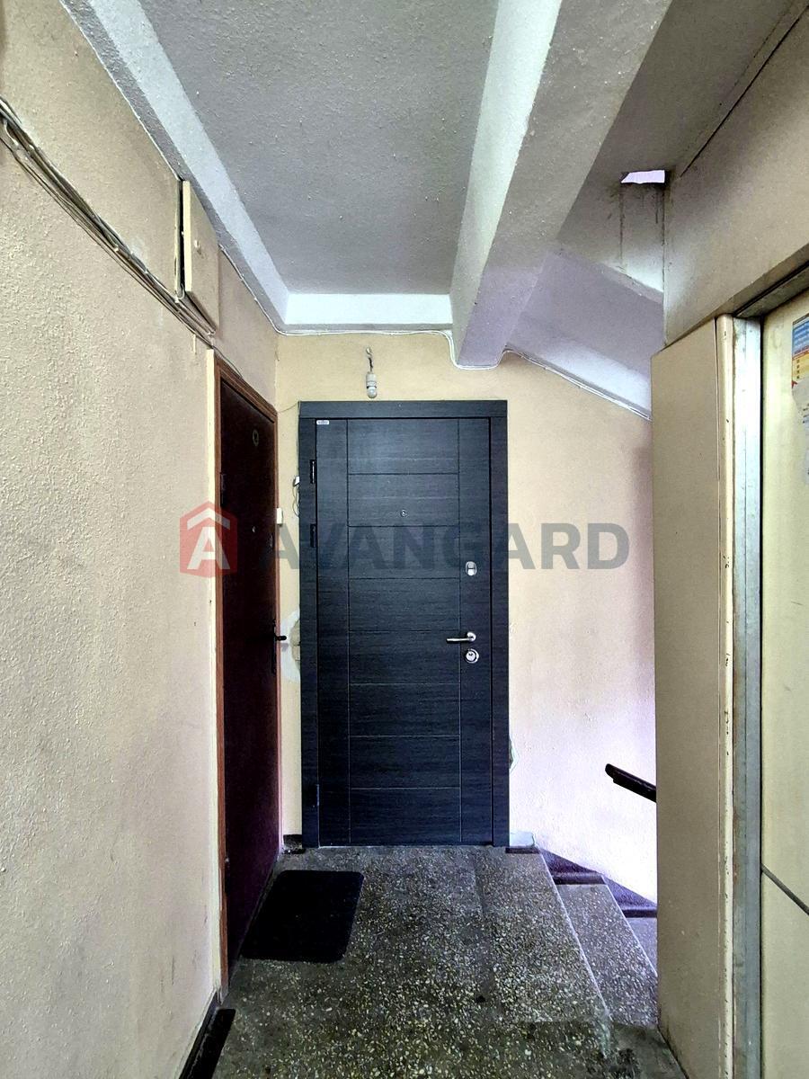 2 ��. ��������, 48.4 / 33.1 / 6.9 �? ��. �., 8/9 ������ ���� 20