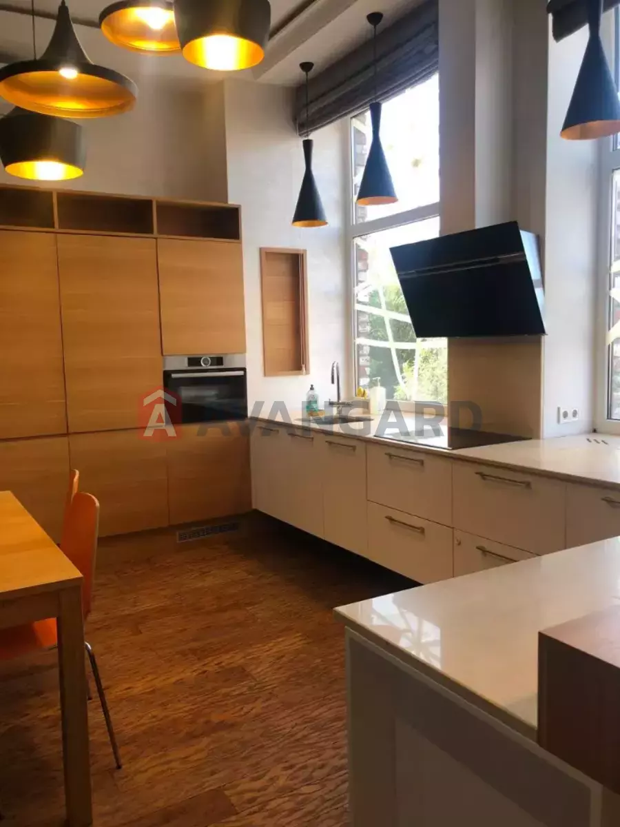 2 ��. ��������, 97/-/- ��. �., 3/5 ������ ���� 2