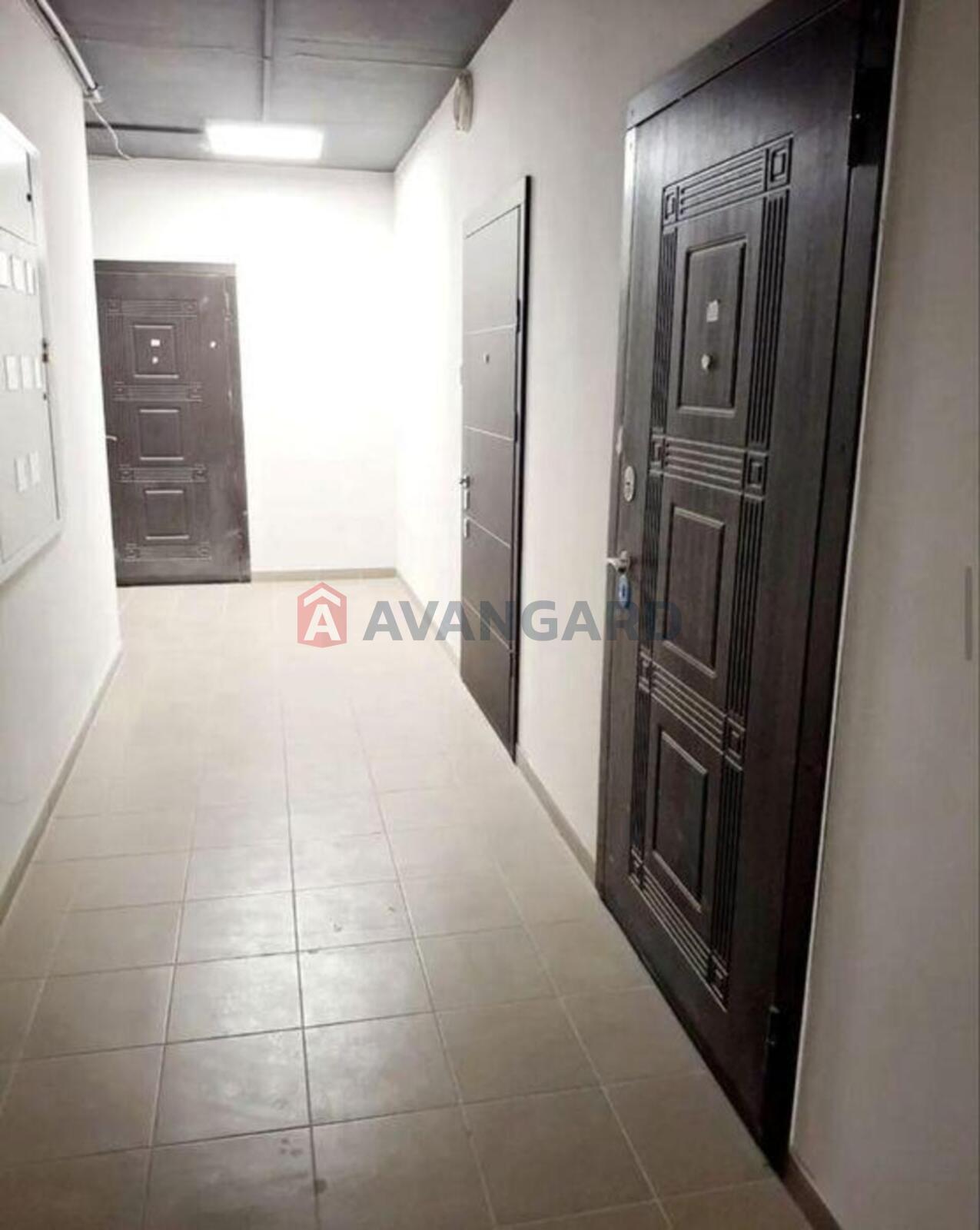 1 ��. ��������, 22/-/10 ��. �., 6/12 ������ ���� 16