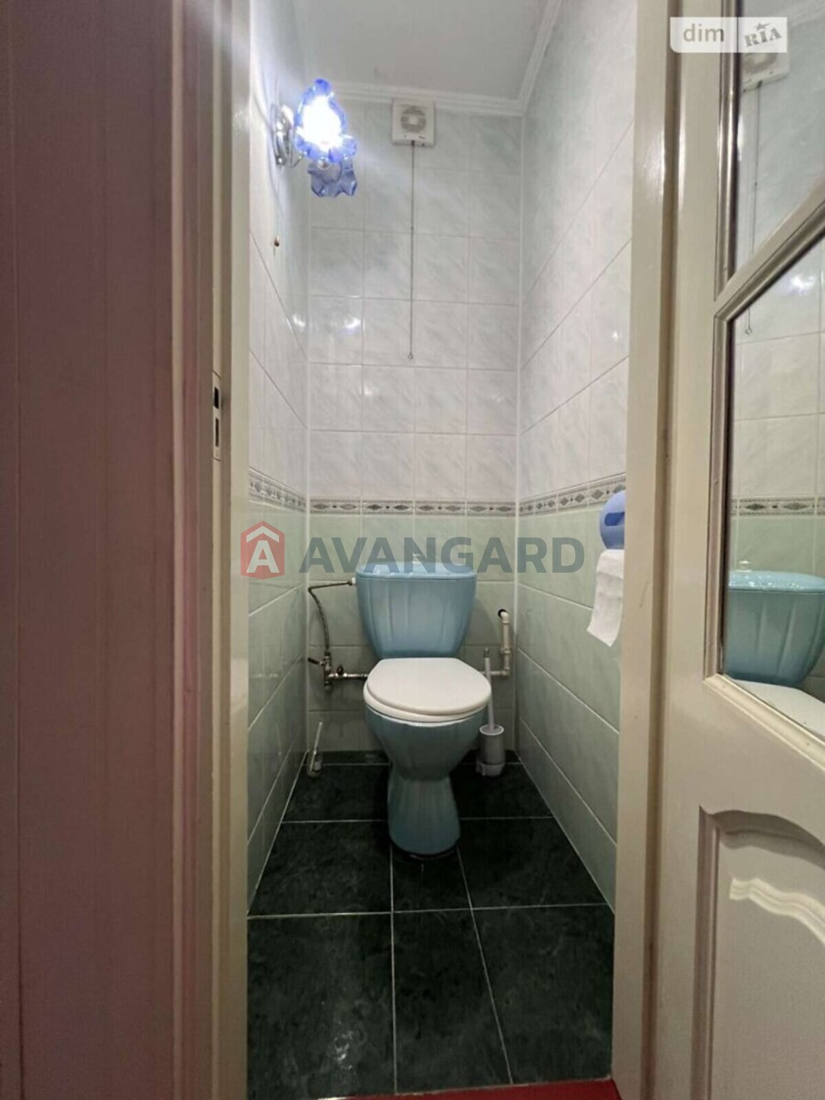 2 ��. ��������, 47/27/7 ��. �., 5/5 ������ ���� 9