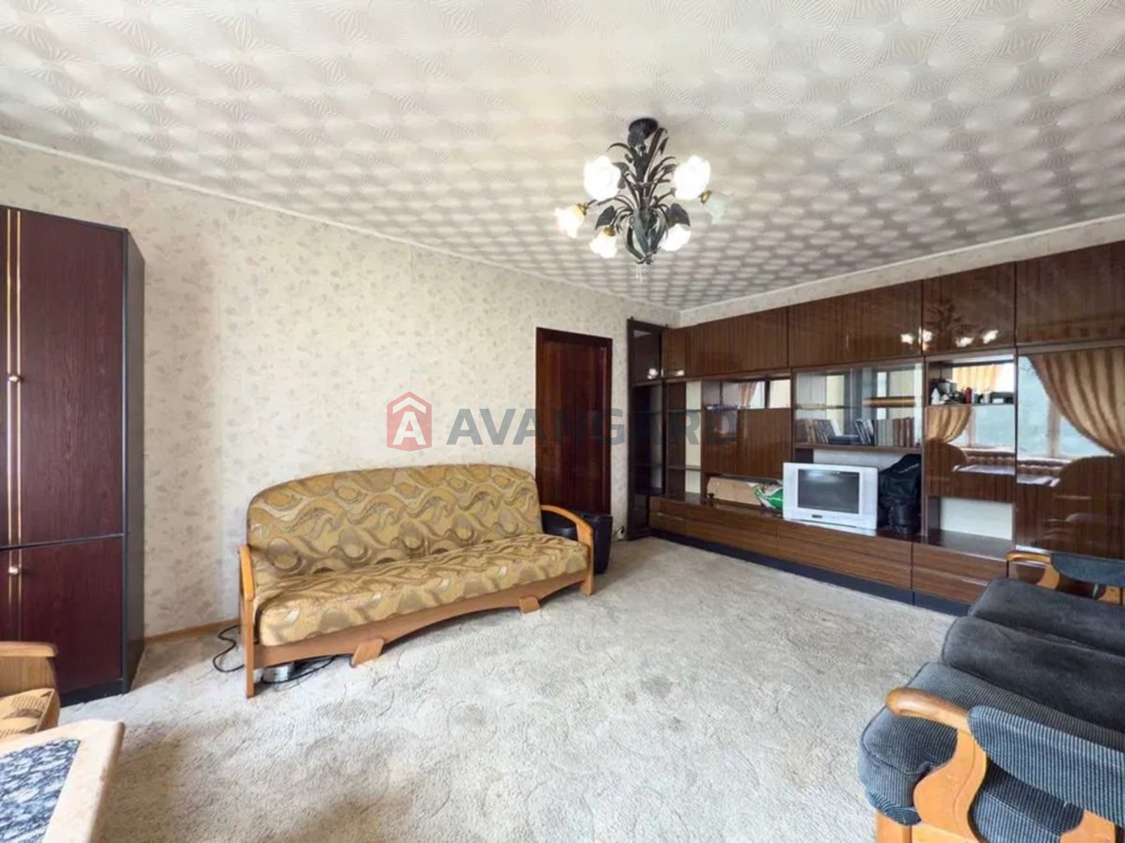 3 . , 68/-/7 . ., 5/9   2