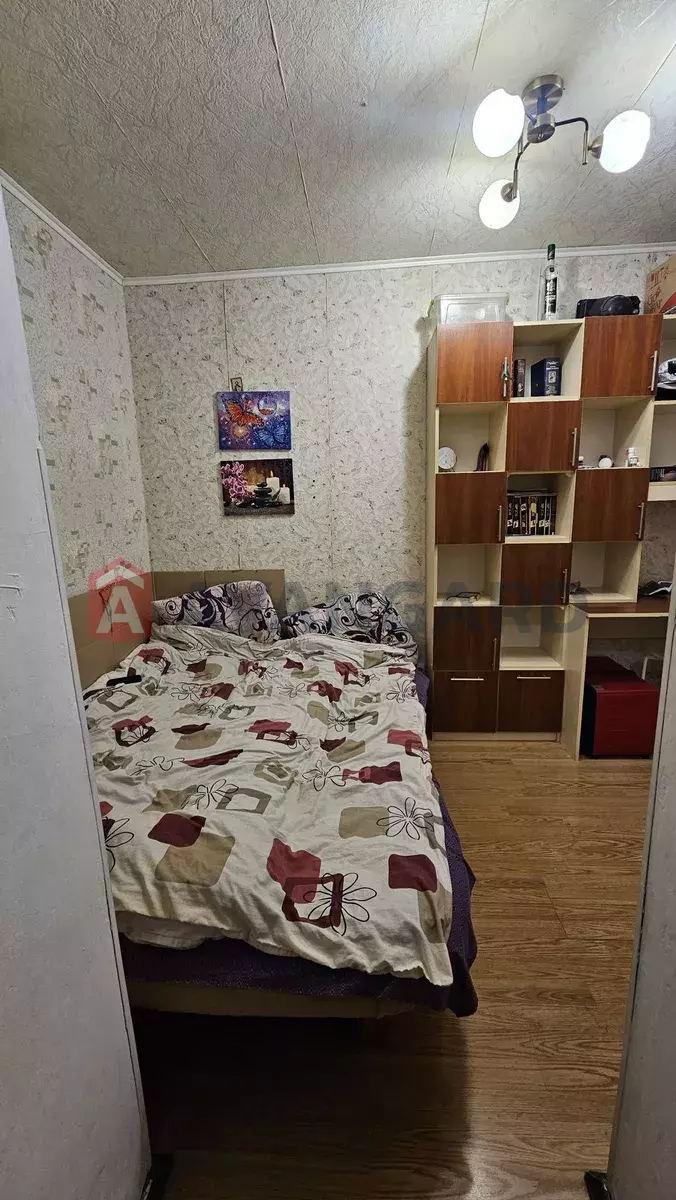 2 ����. ��������, 42/-/7 ��. �., 8/9 ���� ���� 4