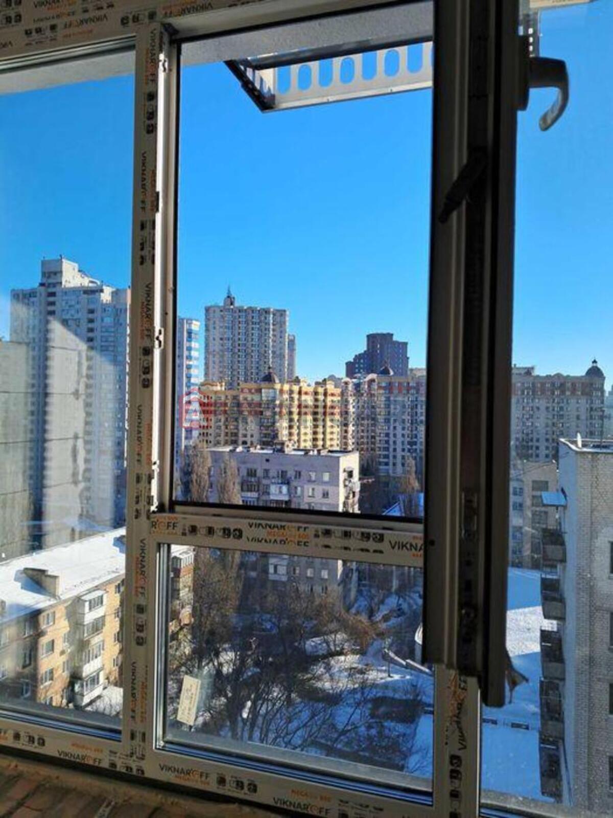 1 ����. ��������, 29/-/5 ��. �., 10/11 ���� ���� 4