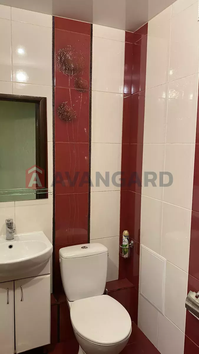 1 ��. ��������, 39/19/7 ��. �., 11/14 ������ ���� 4