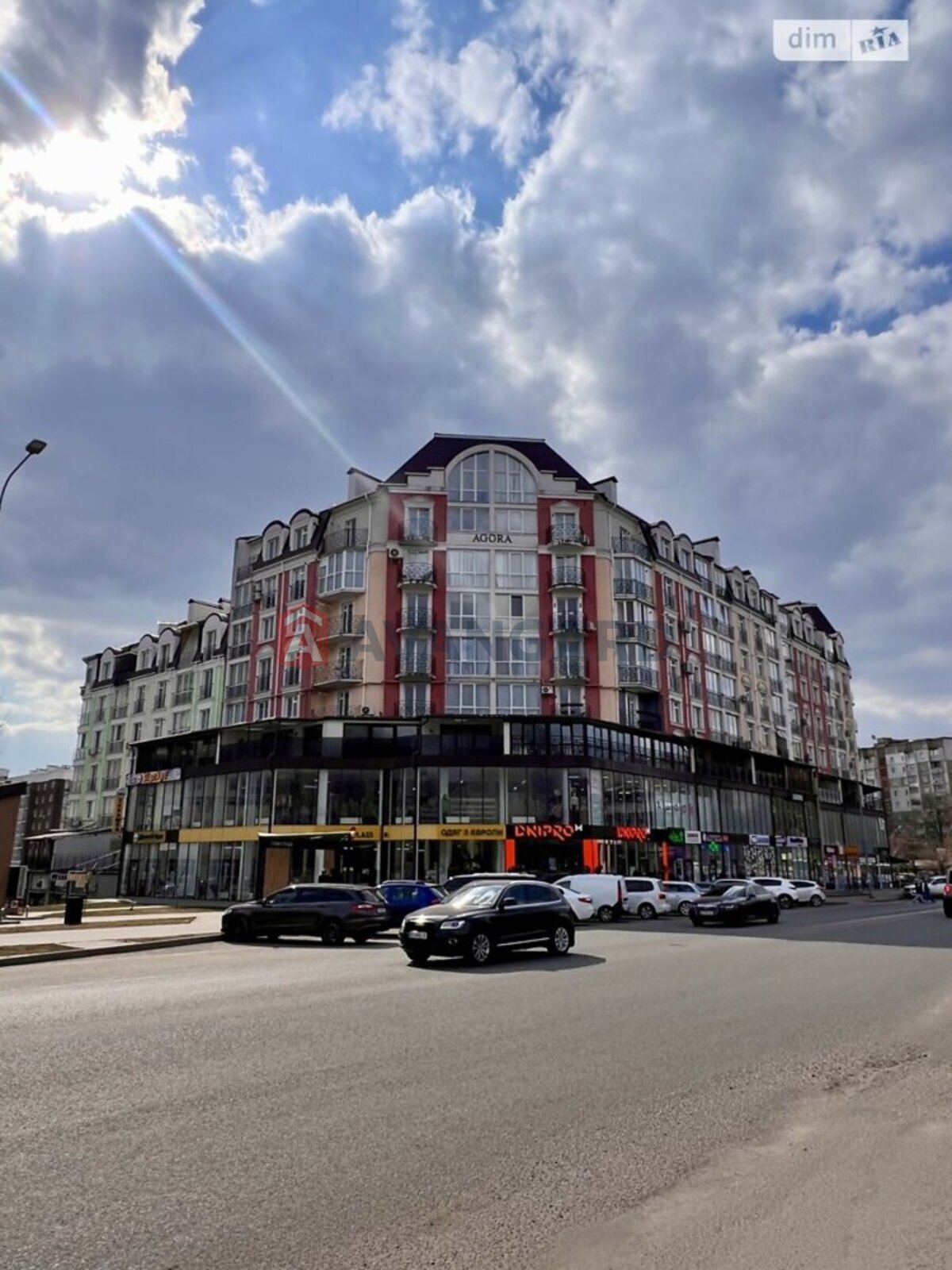 4 ��. ��������, 108/71/11 ��. �., 4/7 ������ ���� 2