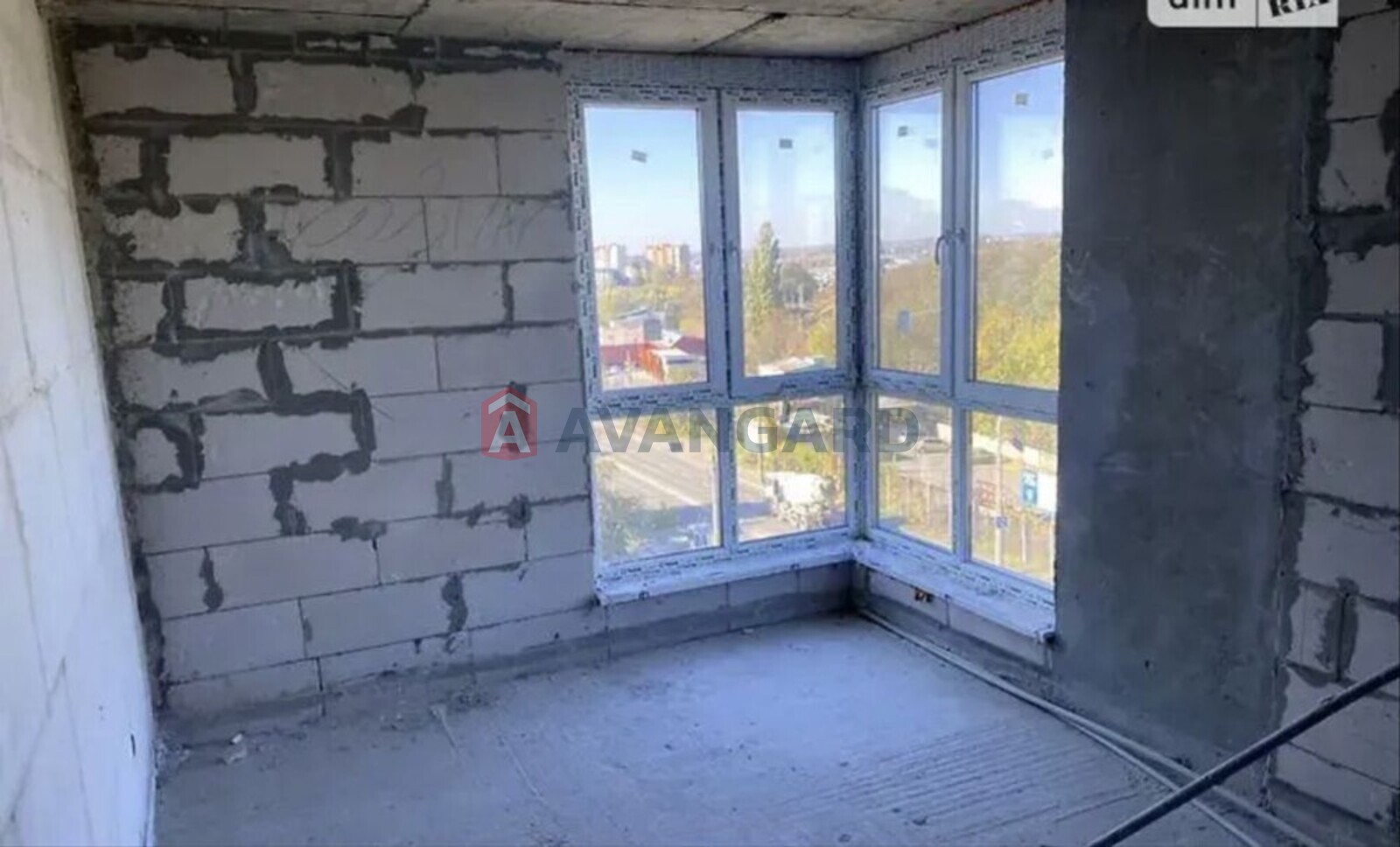 2 кім. квартира, 70/-/15 кв. м., 7/10 поверх фото 1 2 кім. квартира, 70/-/15 кв. м., 7/10 поверх фото 1