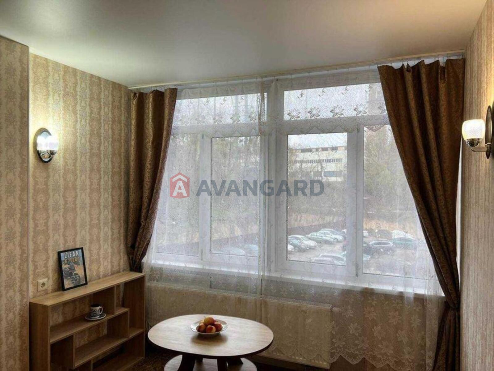 1 ��. ��������, 38/-/15 ��. �., 3/21 ������ ���� 1