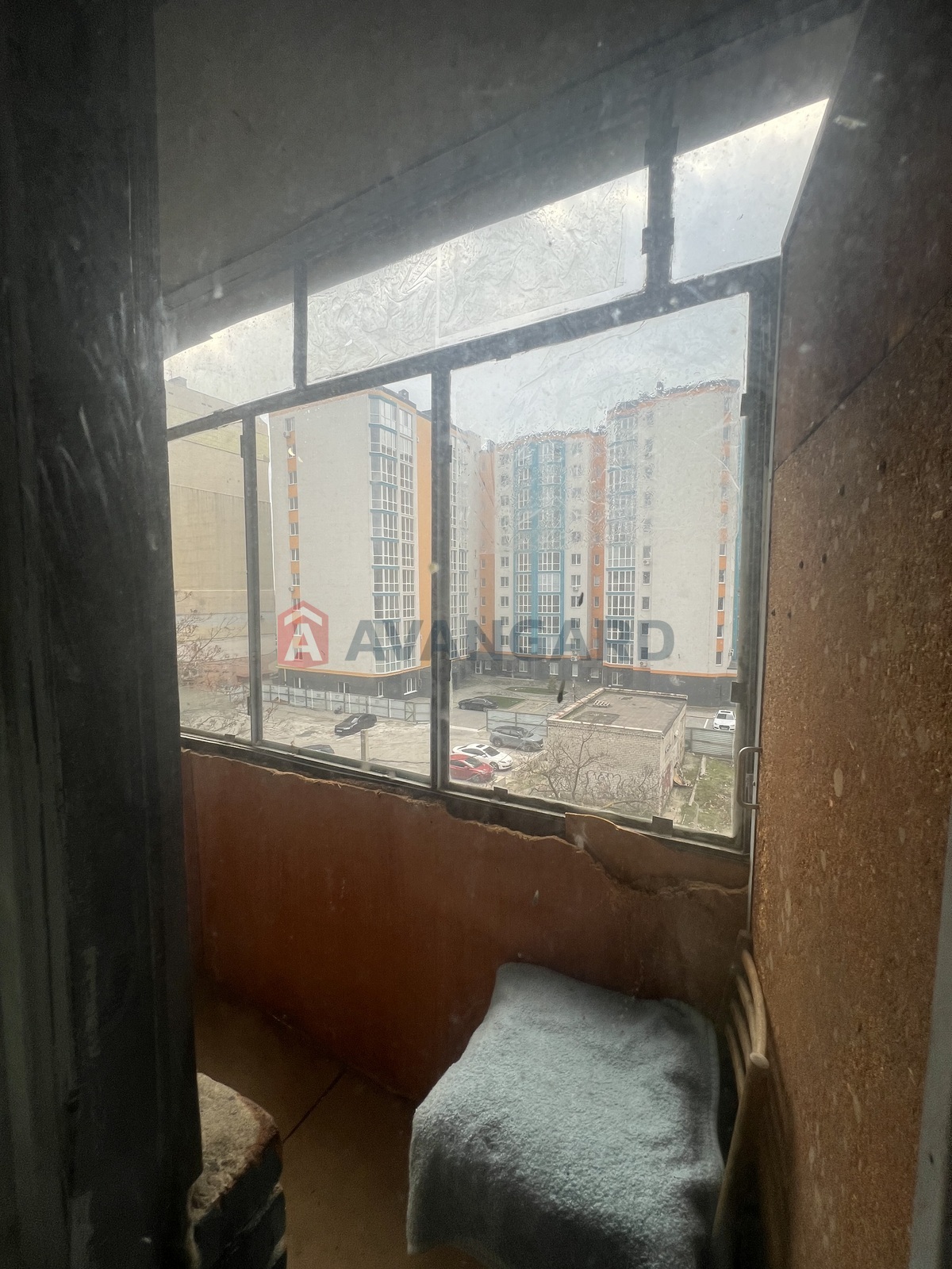 1 ��. ��������, 30/-/5 ��. �., 4/5 ������ ���� 7