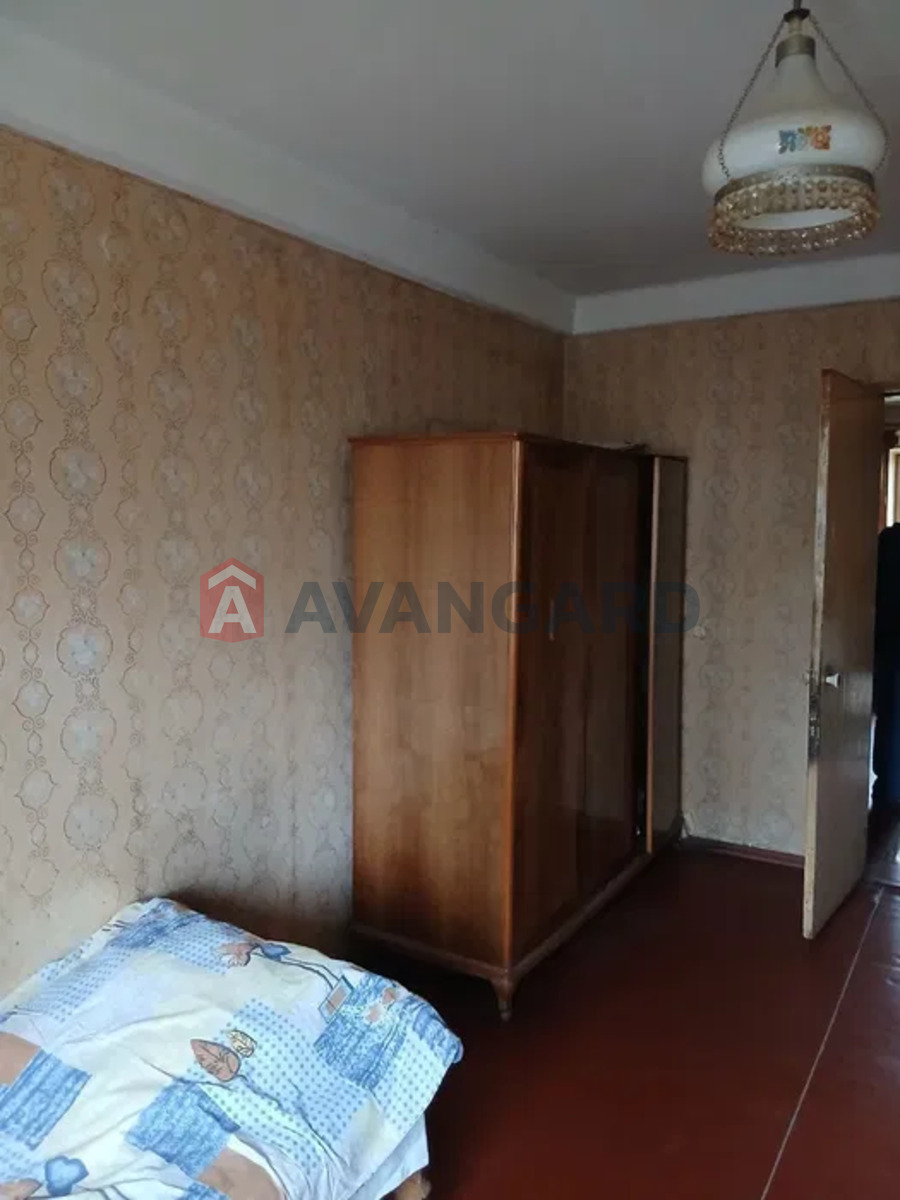 3 ��. ��������, 60/-/7 ��. �., 3/9 ������ ���� 10