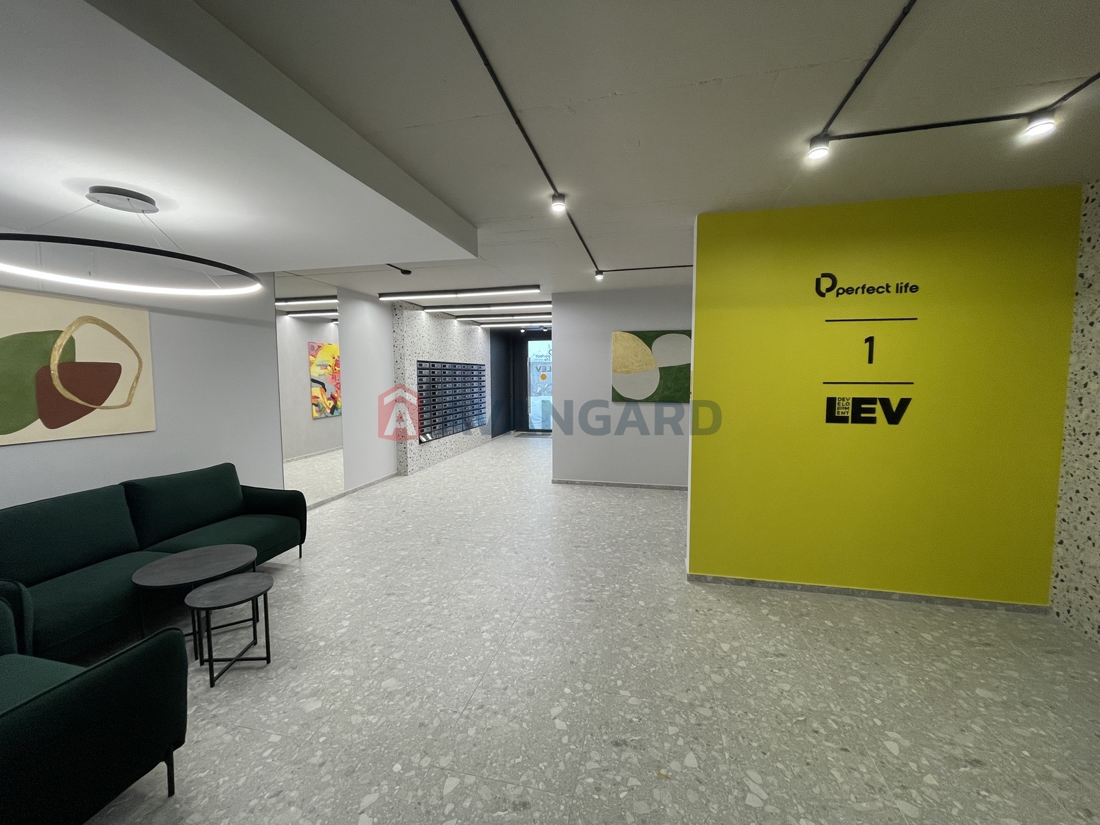 1 ��. ��������, 46,62/11,81/18,53 ��. �., 3/6 ������ ���� 1