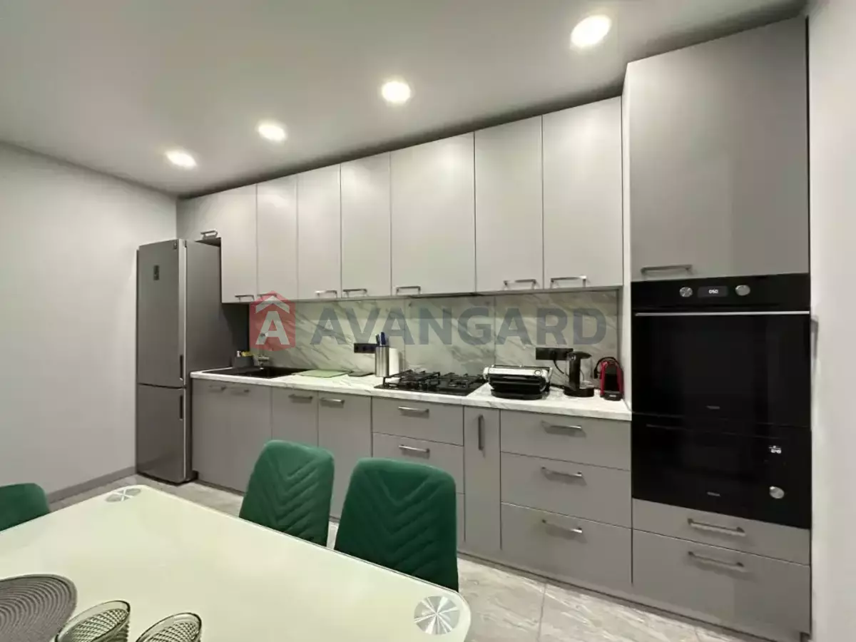 2 ��. ��������, 60/40/20 ��. �., 9/12 ������ ���� 1